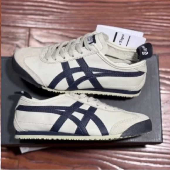Onitsuka Tiger by Asics White and Navy Shoes - Picture 1 of 1